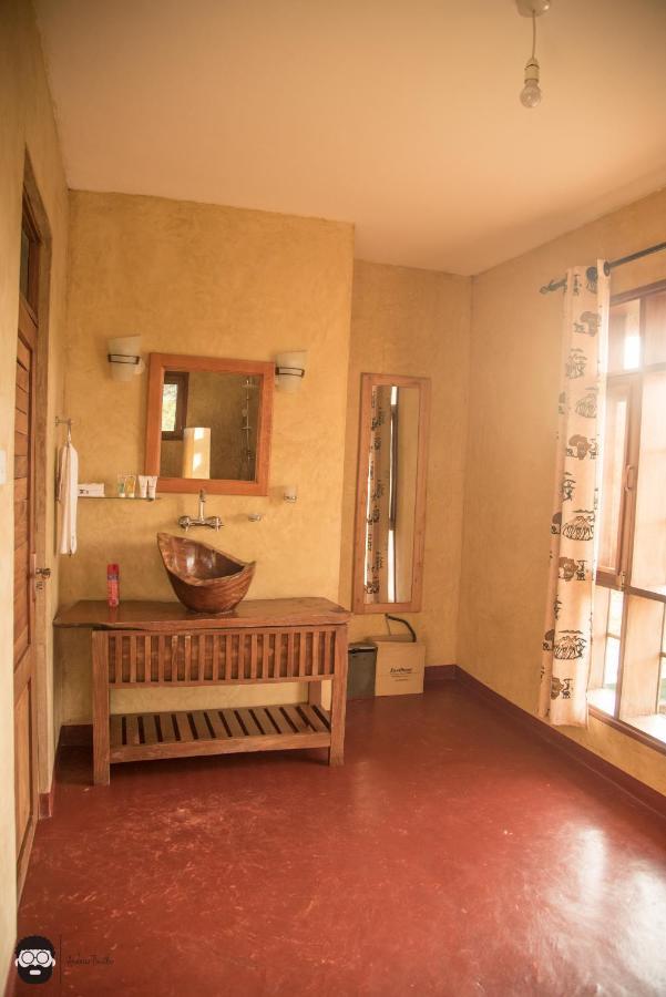 Twiga Safari Lodge Paraa Extérieur photo